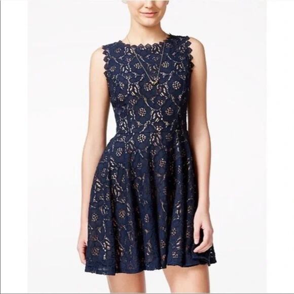 City Studio Fit & Flare Mini Dress Juniors 5 Blue Lace Sleeveless Coquette Party - Picture 1 of 10